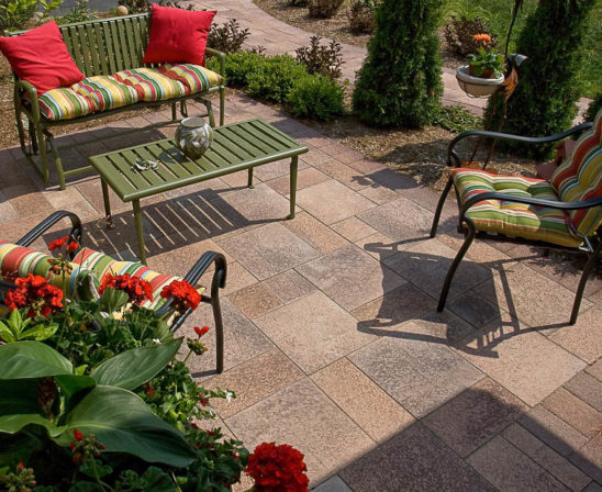 unilock's umbriano pavers in summer wheat