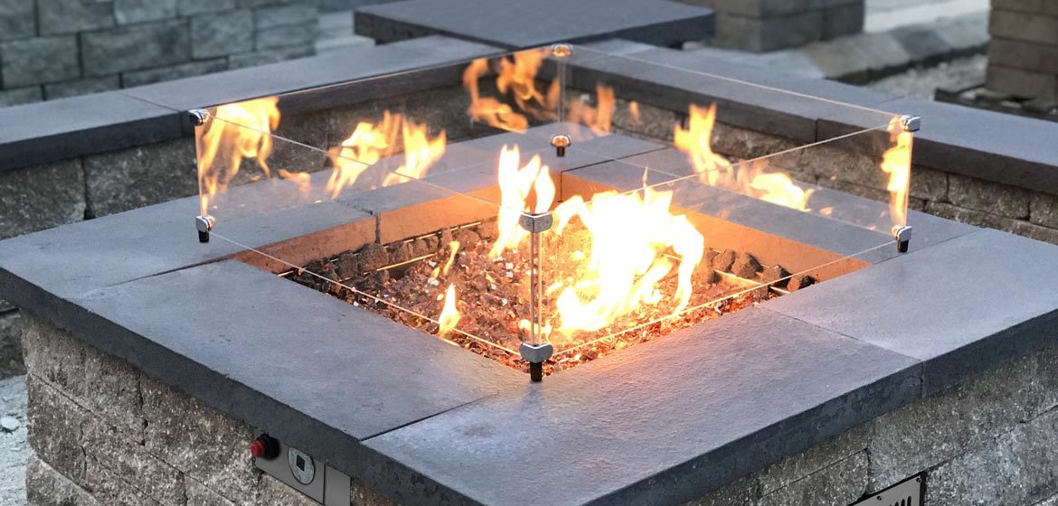 firegear outdoors propane or natural gas square fire pit burner in retaining wall with glass fire screen