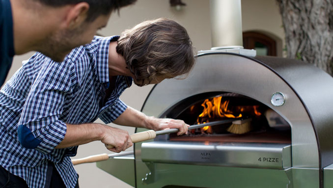 penn stone will host an alfa oven wood-fired pizza demonstration on july 25