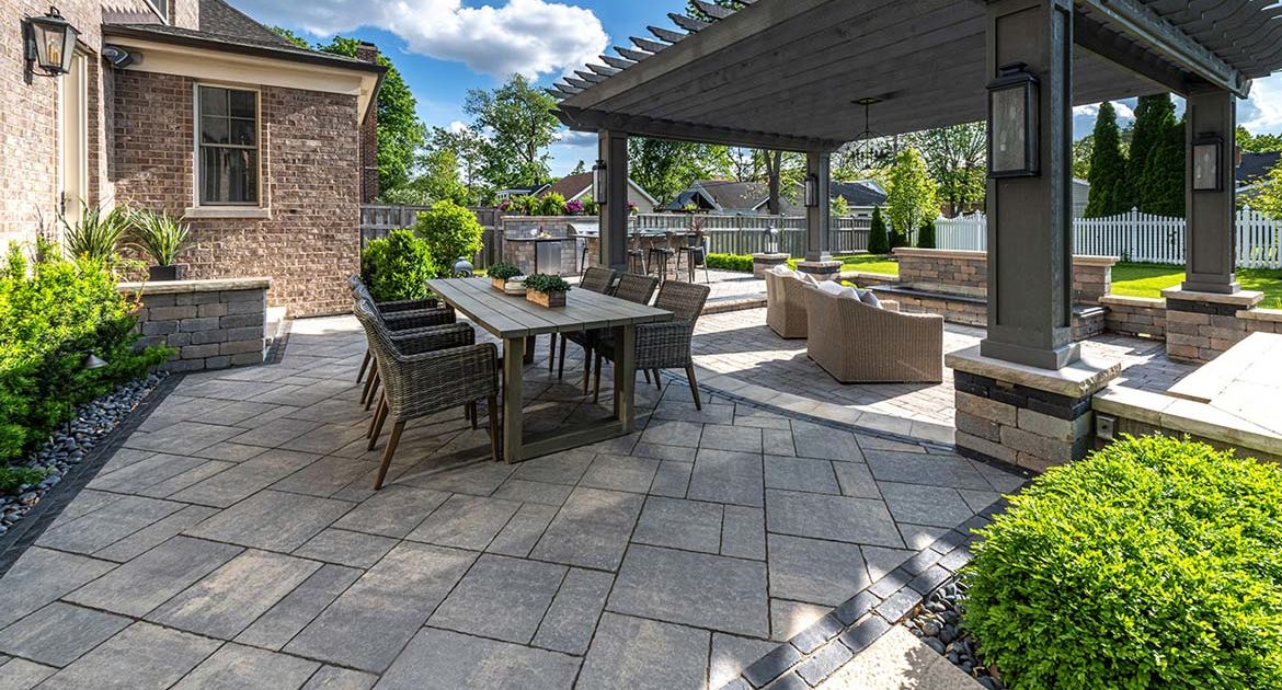 unilock's 2021 collection includes bristol valley patio pavers in steel mountain