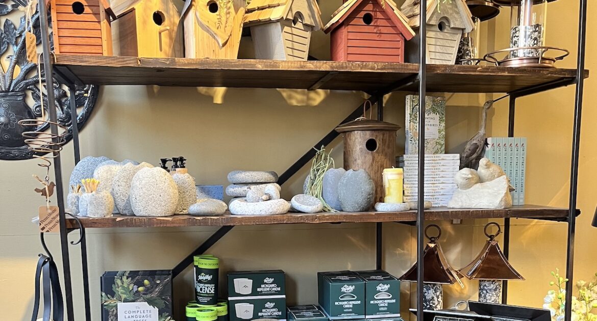 outdoor living holiday gift guide, outdoor living gift guide lancaster pa