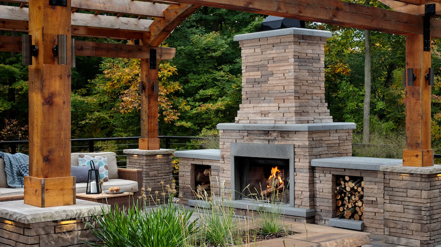 outdoor fireplace, hardscaping fireplace, built-in outdoor fireplace